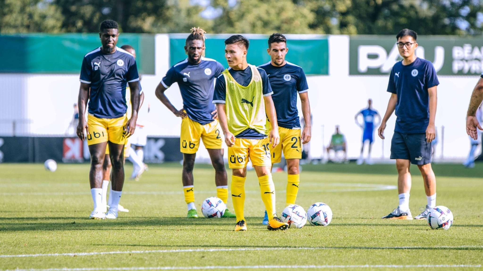 顺应时代潮 顺应时代潮