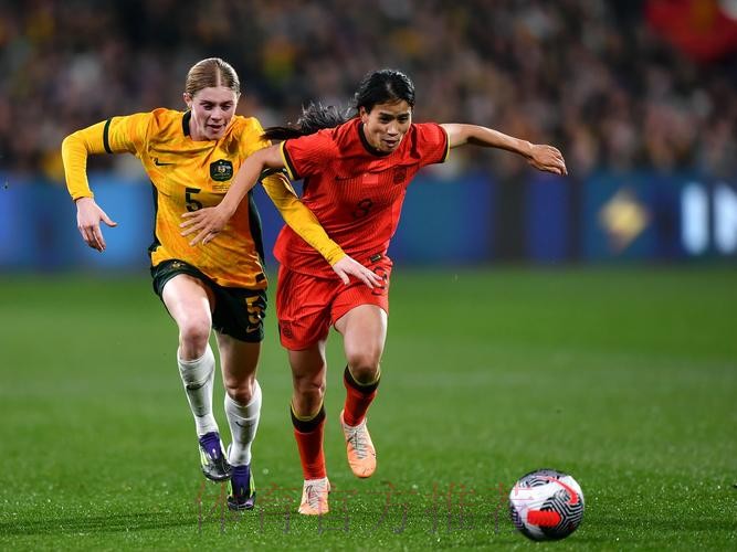 中国女足友谊赛1:2再负美国女足 中国女足友谊赛1:2再负美国女足