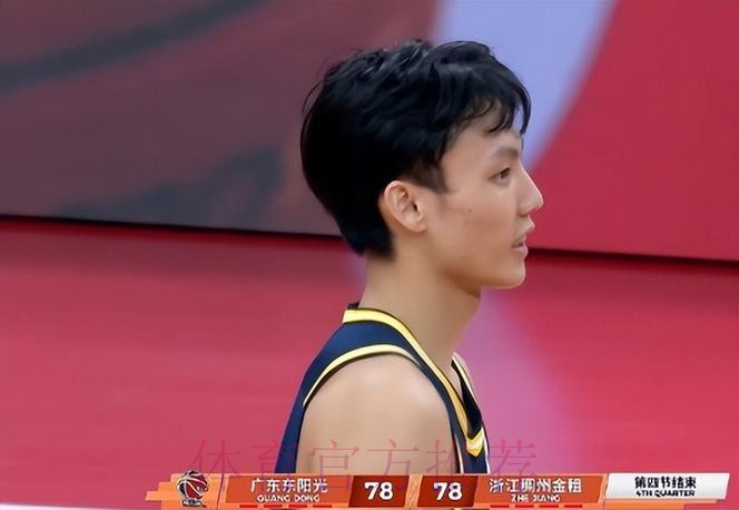 徐杰复出空砍22分 约克三分绝杀浙江加时险胜广东 徐杰复出空砍22分 约克三分绝杀浙江加时险胜广东